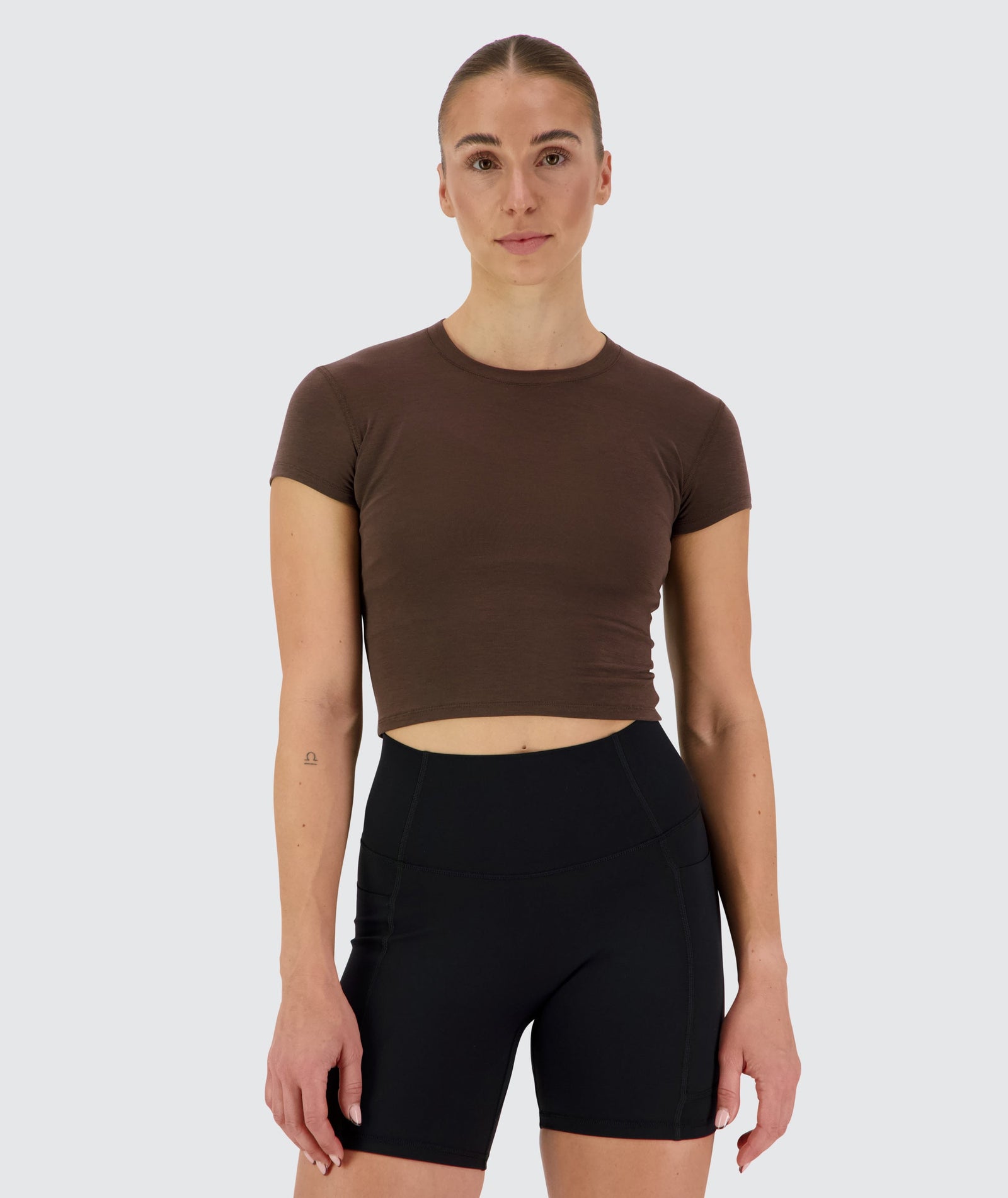Cropped Short Sleeve